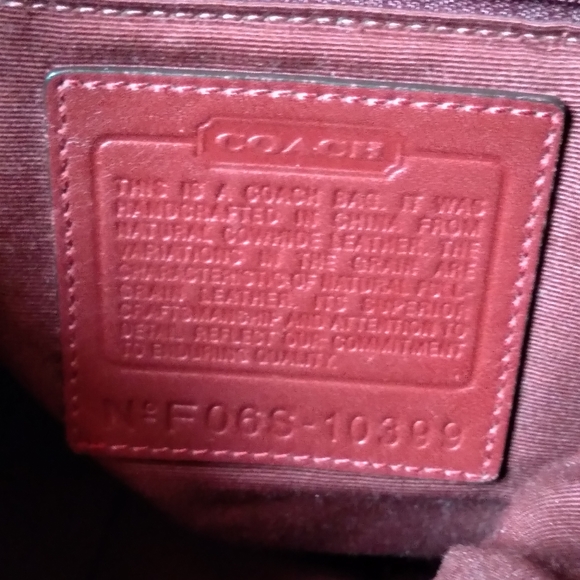 Authentic Vintage Coach Handbag - Picture 9 of 10